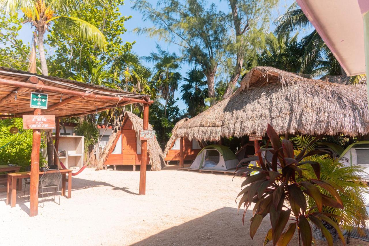 Mapache Hostel & Camping Isla Holbox Bagian luar foto