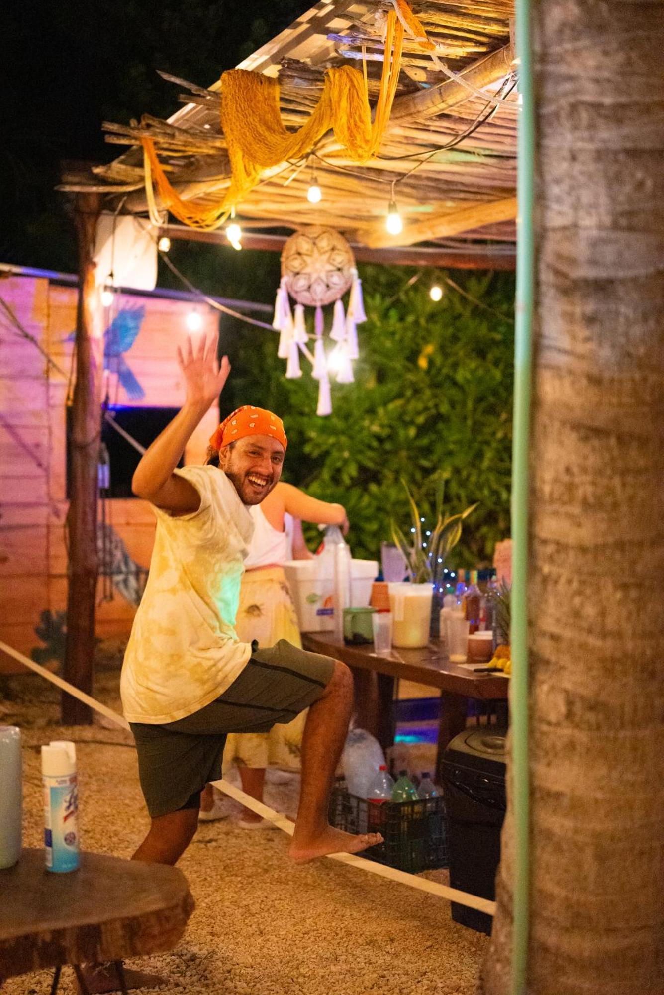 Mapache Hostel & Camping Isla Holbox Bagian luar foto