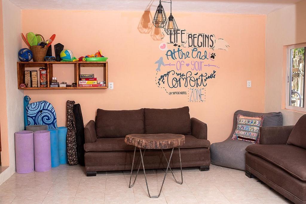 Mapache Hostel & Camping Isla Holbox Bagian luar foto